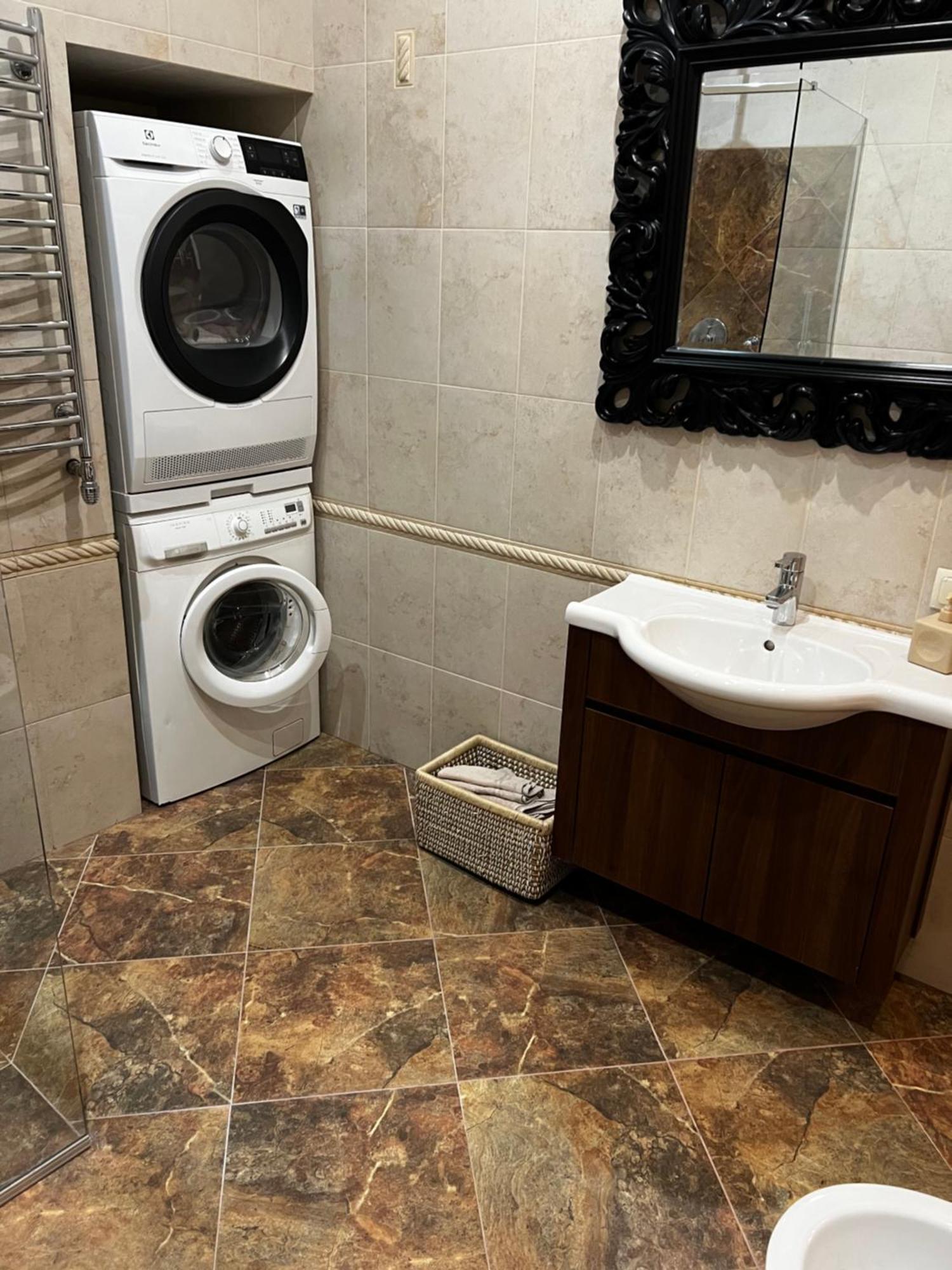 Luxury Old Town Apartment Вильнюс Экстерьер фото